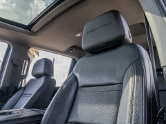 Used 2020  GMC Sierra 2500 4WD Crew Cab Denali Dsl at A Motors Sales & Finance near San Antonio&comma; TX