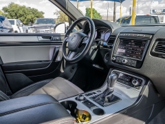 Used 2017  Volkswagen Touareg 4d SUV 4motion Wolfsburg at A Motors Sales & Finance near San Antonio&comma; TX