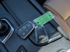 Used 2017  Cadillac XT5 4d SUV AWD Platinum at A Motors Sales & Finance near San Antonio&comma; TX