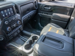 Used 2022  GMC Sierra 2500HD 4WD Crew Cab 159" AT4 Dsl at A Motors Sales & Finance near San Antonio&comma; TX