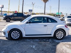 Used 2017  Volkswagen Beetle 2d Coupe 1&period;8T S at A Motors Sales & Finance near San Antonio&comma; TX
