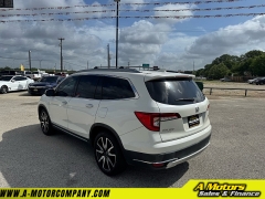 Used 2019 Honda Pilot 4d SUV FWD Touring 8-Passenger at A Motors Sales & Finance near San Antonio, TX