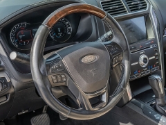 Used 2017 Ford Explorer 4d SUV 4WD Platinum at A Motors Sales & Finance near San Antonio, TX