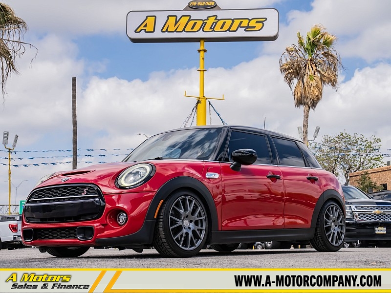 Used 2020  MINI Hardtop 4 Door Cooper S FWD at A Motors Sales & Finance near San Antonio&comma; TX