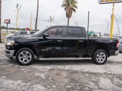 Used 2019  Ram 1500 2WD Crew Cab Big Horn&sol;Lone Star at A Motors Sales & Finance near San Antonio&comma; TX
