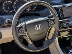 Used 2017  Honda Accord Sedan 4d EX-L V6 at A Motors Sales & Finance near San Antonio&comma; TX
