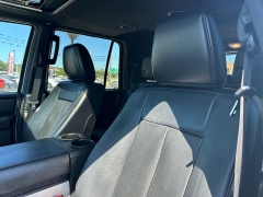 Used 2017 Ford Expedition 4d SUV 2WD XLT at A Motors Sales & Finance near San Antonio, TX