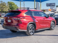 Used 2022  Toyota Highlander XLE FWD at A Motors Sales & Finance near San Antonio, TX