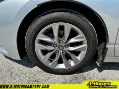 Used 2021 Toyota Avalon Hybrid XLE FWD at A Motors Sales & Finance near San Antonio, TX