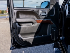 Used 2017  GMC Sierra 1500 2WD Crew Cab SLT at A Motors Sales & Finance near San Antonio&comma; TX