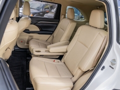 Used 2014  Toyota Highlander 4d SUV FWD Limited at A Motors Sales & Finance near San Antonio&comma; TX