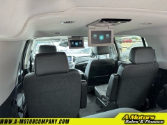 Used 2019 Chevrolet Suburban 4d SUV 4WD LT at A Motors Sales & Finance near San Antonio, TX