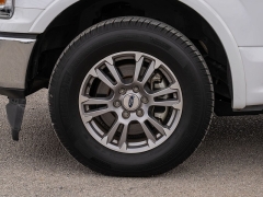 Used 2018  Ford F-150 2WD SuperCrew Lariat 5 1&sol;2 at A Motors Sales & Finance near San Antonio&comma; TX