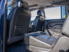 Used 2020  Chevrolet Suburban 4d SUV 4WD LT at A Motors Sales & Finance near San Antonio, TX