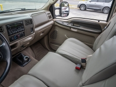 Used 2004  Ford Super Duty F-250 2WD Crew Cab XL at A Motors Sales & Finance near San Antonio, TX