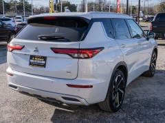 Used 2023  Mitsubishi Outlander SEL S-AWC at A Motors Sales & Finance near San Antonio&comma; TX