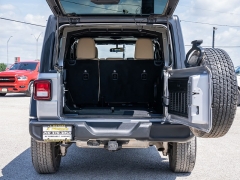 Used 2018  Jeep Wrangler Unlimited 4d SUV 4WD Sport at A Motors Sales & Finance near San Antonio&comma; TX