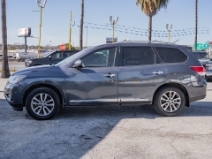 Used 2014  Nissan Pathfinder 4d SUV 4WD SL at A Motors Sales & Finance near San Antonio&comma; TX