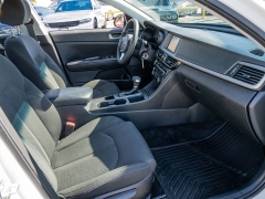 Used 2018  Kia Optima 4d Sedan LX at A Motors Sales & Finance near San Antonio, TX