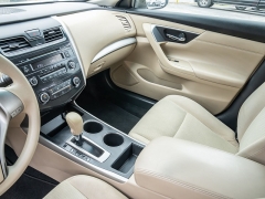 Used 2015  Nissan Altima 4d Sedan 2&period;5L at A Motors Sales & Finance near San Antonio&comma; TX