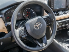 Used 2019  Toyota RAV4 4d SUV FWD LE at A Motors Sales & Finance near San Antonio&comma; TX
