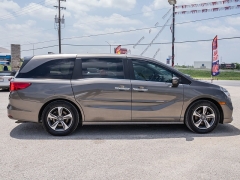 Used 2019  Honda Odyssey 4d Wagon Touring at A Motors Sales & Finance near San Antonio&comma; TX