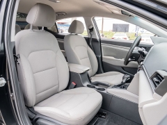 Used 2020  Hyundai Elantra 4d Sedan SEL at A Motors Sales & Finance near San Antonio&comma; TX