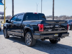 Used 2015  Ford F-150 4WD Supercrew Lariat 5 1&sol;2 at A Motors Sales & Finance near San Antonio&comma; TX
