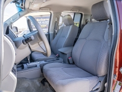 Used 2017  Nissan Frontier 2WD Crew Cab SV at A Motors Sales & Finance near San Antonio&comma; TX