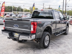 Used 2019  Ford Super Duty F-250 4WD Crew Cab XLT at A Motors Sales & Finance near San Antonio, TX