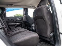 Used 2021  Jeep Cherokee Latitude FWD at A Motors Sales & Finance near San Antonio&comma; TX
