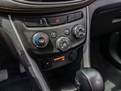 Used 2022 Chevrolet Trax FWD 4dr LT at A Motors Sales & Finance near San Antonio, TX