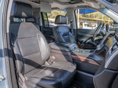 Used 2016  GMC Yukon XL 4d SUV 4WD SLT at A Motors Sales & Finance near San Antonio, TX