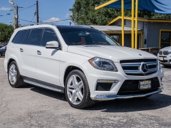 Used 2015  Mercedes-Benz GL-Class 4d SUV GL550 at A Motors Sales & Finance near San Antonio&comma; TX