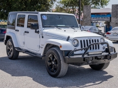 Used 2017  Jeep Wrangler Unlimited 4d Convertible Sahara at A Motors Sales & Finance near San Antonio&comma; TX