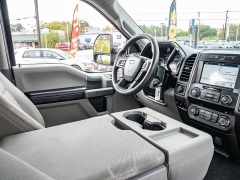 Used 2019  Ford Super Duty F-250 4WD Crew Cab XLT at A Motors Sales & Finance near San Antonio, TX