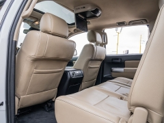 Used 2019  Toyota Sequoia 4d SUV 4WD SR5 at A Motors Sales & Finance near San Antonio&comma; TX