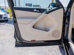 Used 2015  Volkswagen Tiguan 4d SUV SE at A Motors Sales & Finance near San Antonio&comma; TX