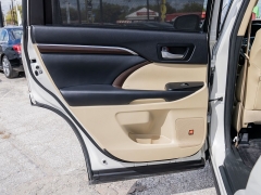 Used 2014  Toyota Highlander 4d SUV FWD Limited at A Motors Sales & Finance near San Antonio&comma; TX
