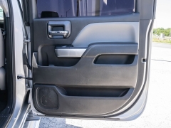 Used 2018  Chevrolet Silverado 1500 2WD Crew Cab LT at A Motors Sales & Finance near San Antonio&comma; TX
