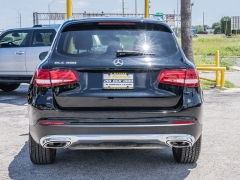Used 2019  Mercedes-Benz GLC-Class 4d SUV GLC300 at A Motors Sales & Finance near San Antonio&comma; TX