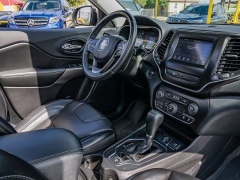 Used 2019 Jeep Cherokee 4d SUV FWD Latitude Plus 2.4L at A Motors Sales & Finance near San Antonio, TX