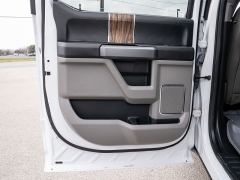 Used 2018  Ford F-150 2WD SuperCrew Lariat 5 1&sol;2 at A Motors Sales & Finance near San Antonio&comma; TX