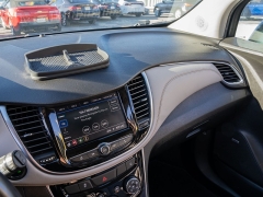 Used 2020  Chevrolet Trax 4d SUV FWD Premier at A Motors Sales & Finance near San Antonio, TX