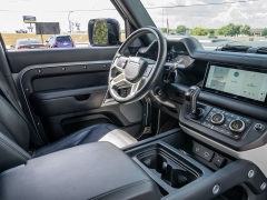 Used 2020  Land Rover Defender 4d SUV 110 HSE at A Motors Sales & Finance near San Antonio&comma; TX