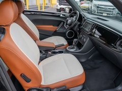 Used 2016  Volkswagen Beetle 2d Coupe Classic 1&period;8T at A Motors Sales & Finance near San Antonio&comma; TX