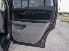 Used 2019  Honda Pilot 4d SUV FWD Touring 7-Passenger at A Motors Sales & Finance near San Antonio&comma; TX