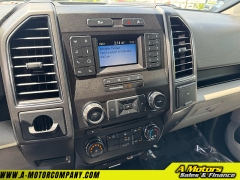 Used 2018 Ford F-150 2WD SuperCrew XLT 5 1/2 at A Motors Sales & Finance near San Antonio, TX