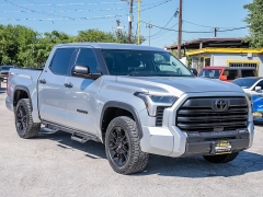 Used 2022  Toyota Tundra 2WD SR5 CrewMax 5&period;5ft Bed at A Motors Sales & Finance near San Antonio&comma; TX