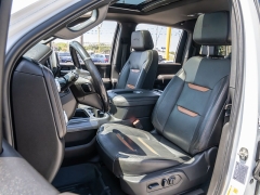 Used 2022  GMC Sierra 2500HD 4WD Crew Cab 159" AT4 Dsl at A Motors Sales & Finance near San Antonio&comma; TX
